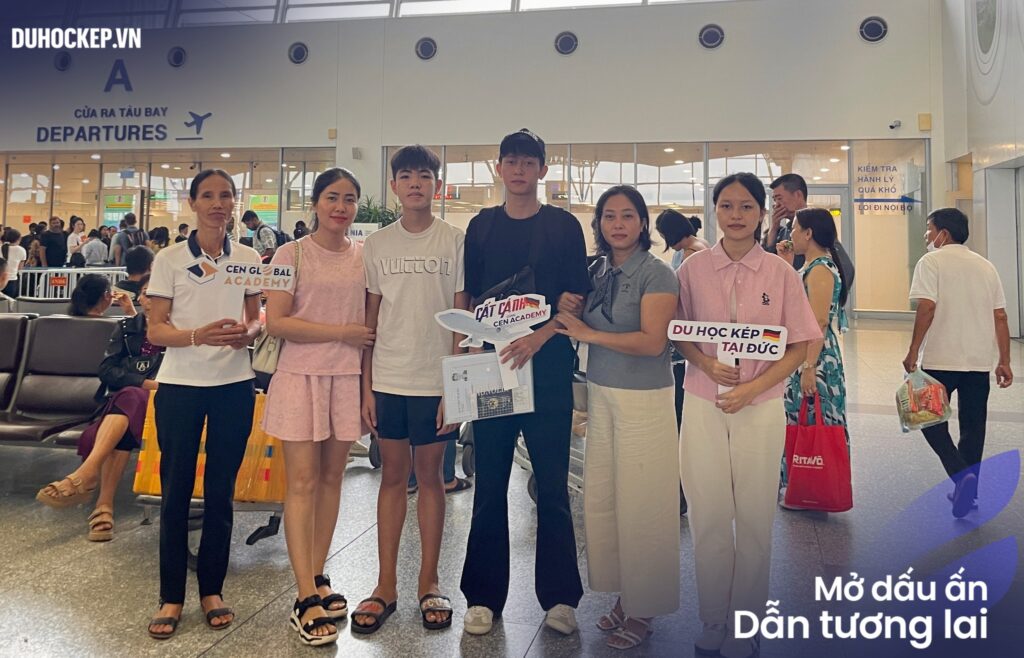 Học viên du học kép Đức Cen Academy xuất cảnh